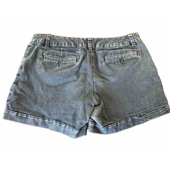 The Limited Jean Shorts Tailored Short Womens Size 14 Medium Wash Spandex Denim - Picture 2 of 6